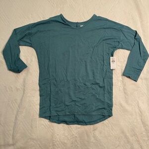 Old Navy Luxe Blue long sleeve shirt Size: M(8)